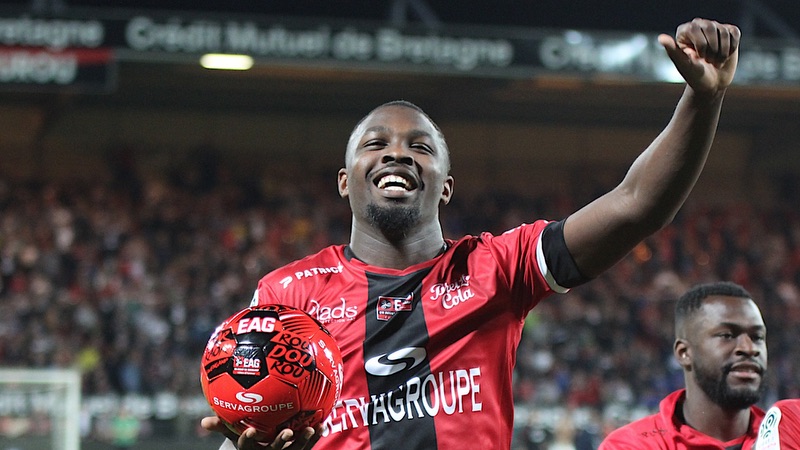 Guardiola sẽ rời Man City cuối mùa? Man City chuẩn bị kịch bản không Pep